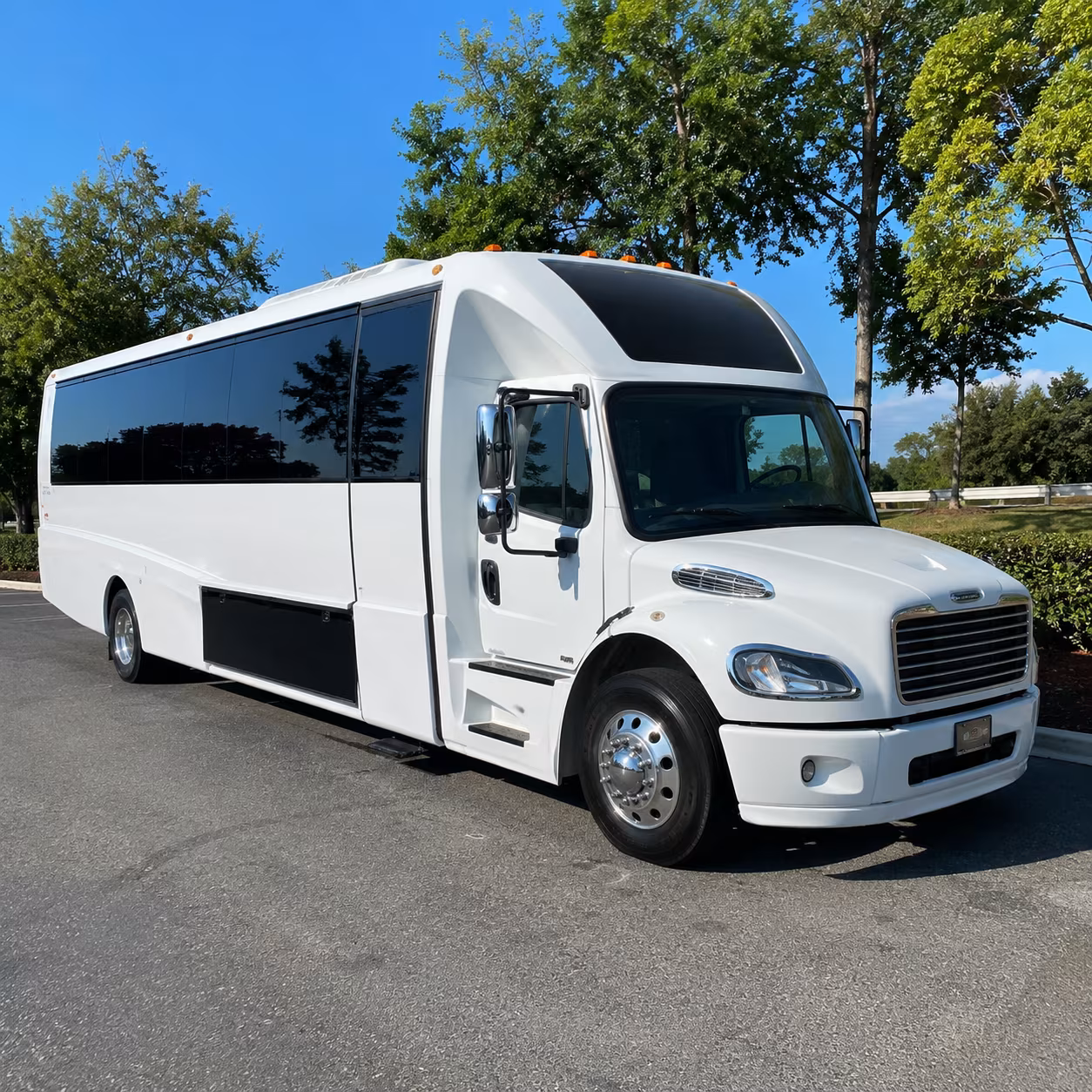 Berkeley Winery Tour & Pub Crawl Transportation party bus exterior