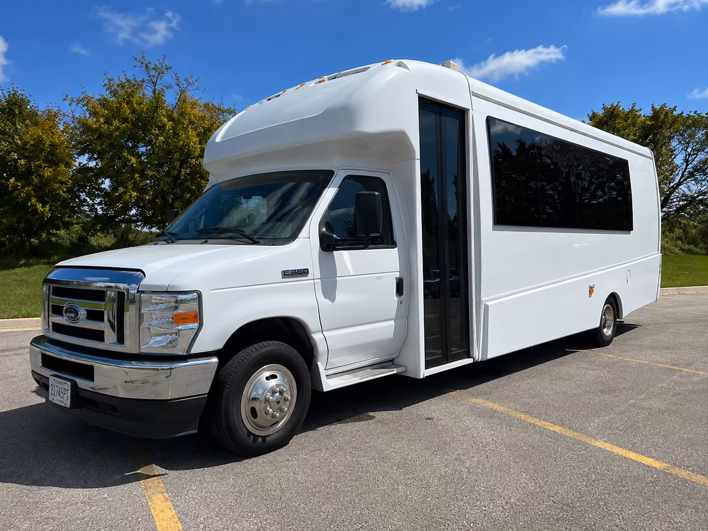 Richmond Homecoming & Prom Party Bus Rentals